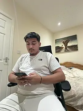 Avatar of mixedcouplee69