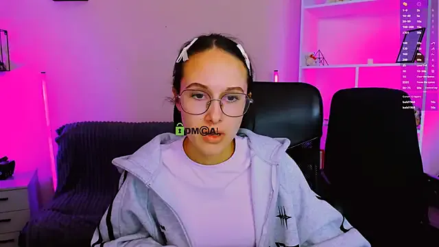 mona_cloud — naked boobs x3