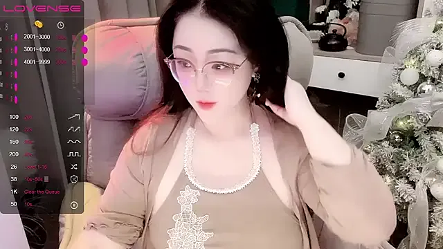 Monica-666888- — *  