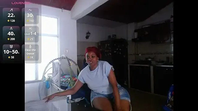 Avatar of moree_Queen