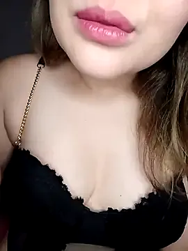 morenaq — Sentar no dildo