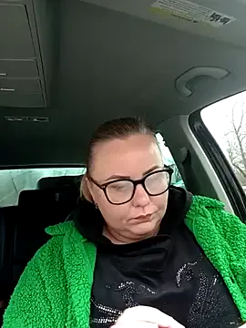 Avatar of Moumy_girl