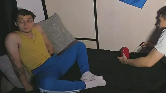 MuscleX3 — cum in public