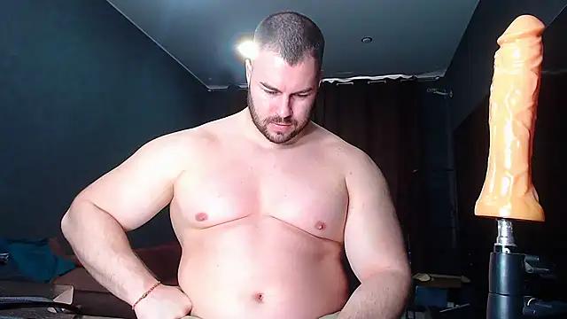 muscularjohnforuX from StripChat is Freechat