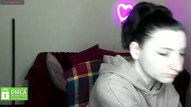 Muse_kitty_jenia — Freechat on StripChat