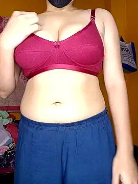 Naughty-Saanvi from StripChat is Freechat