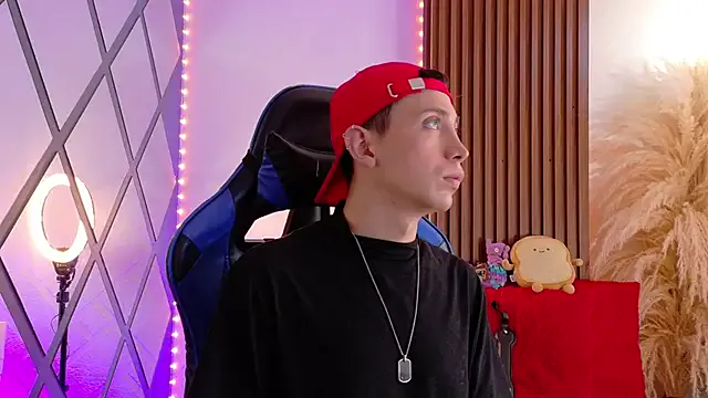 Avatar of Naughty__Chriss