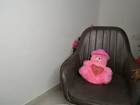 Avatar of Naughtyy_stripgirl