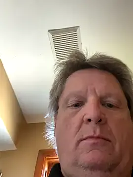 NE_1_4_69_ — Needs a laptop to steam with.