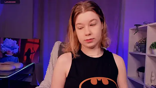 NicoletteTegeler — massage my breast