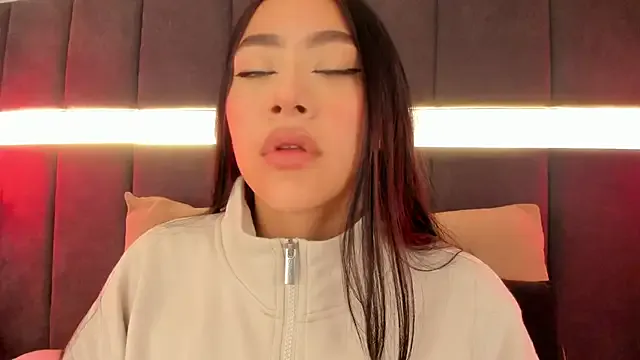 Avatar of nicolle_pierce