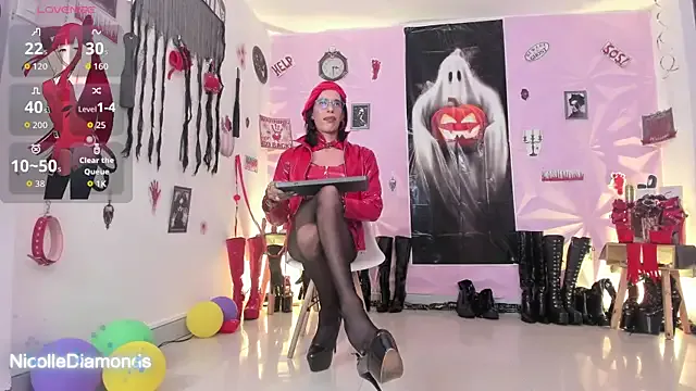 Avatar of NicolleDiamonds_cg