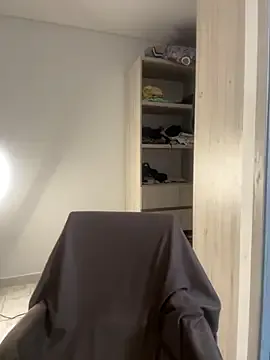 Avatar of niki_wild18