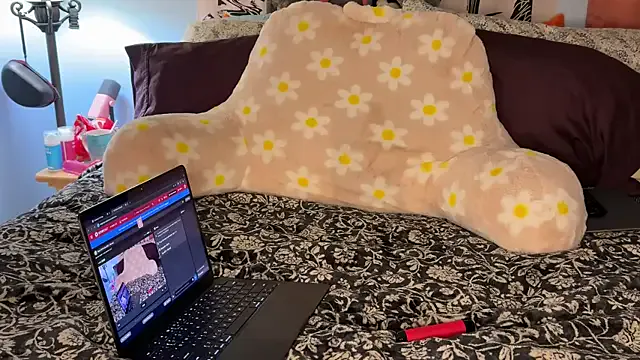 onlysunidreamss's avatar