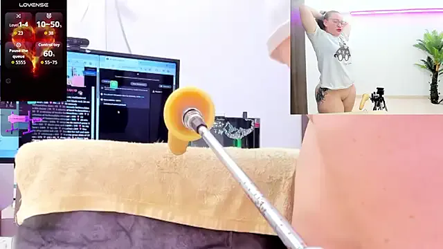 Paulina_Davis_ — 5 minutes of control and Squirt