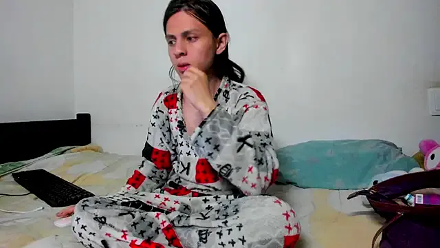 Avatar of Petite-Goth