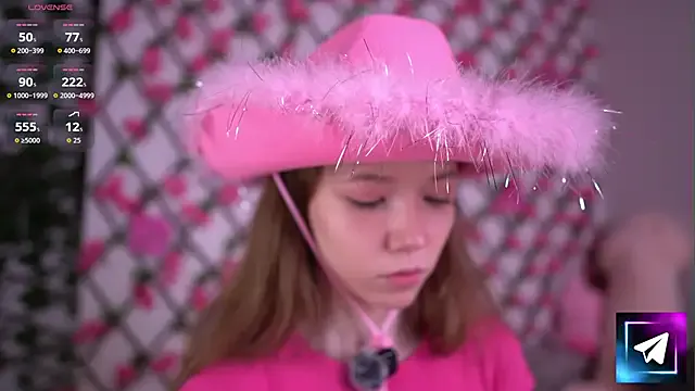 Petite_Polly — kiss you 