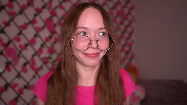 Avatar of Petite_Polly