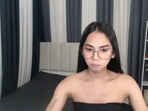 PetiteAsianYuki — Help Me To Reach My Goal To See Me Cum!