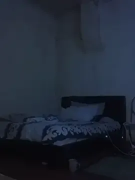 Avatar of PetiteSquirtQueen