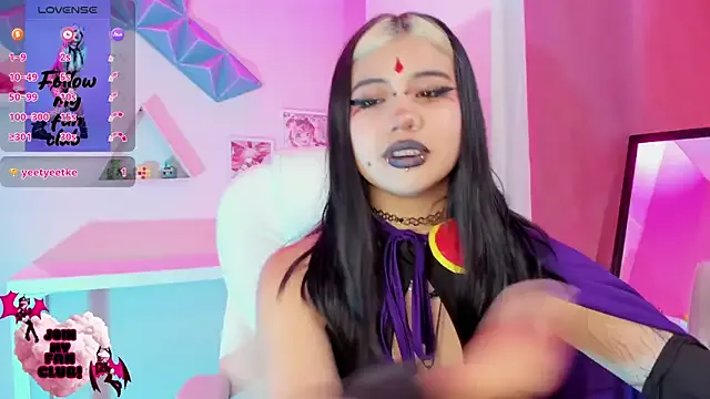 Avatar of pinkk_deemon