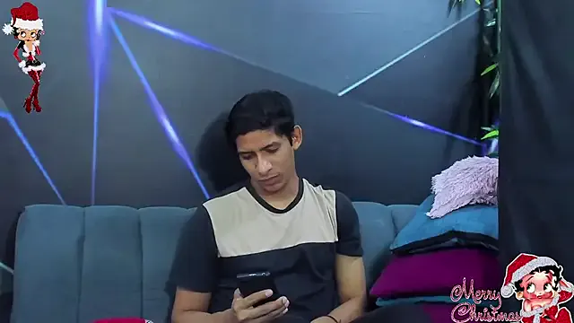 playsgirlhot's avatar