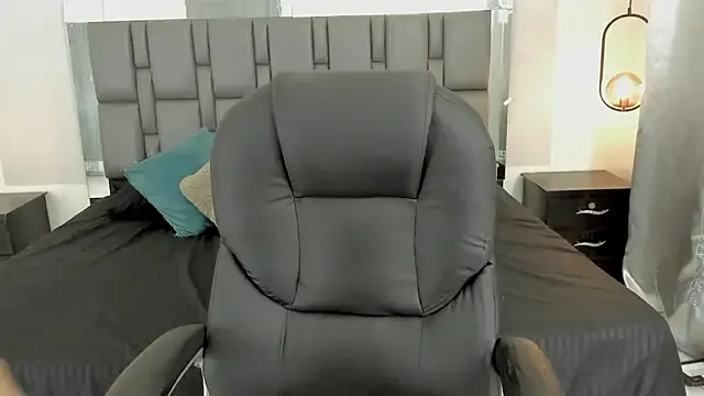 pretty_ariiel — Make me happy and cum daddy