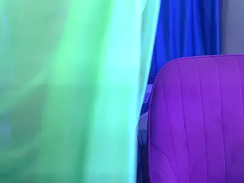 priya-kumari22 — Ass show in doggy style 