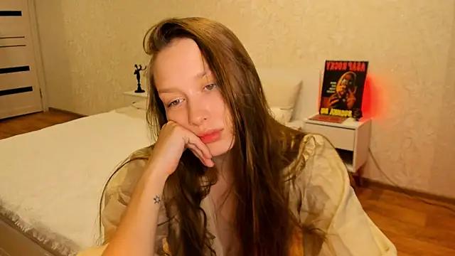 R3nata_ from StripChat is Freechat