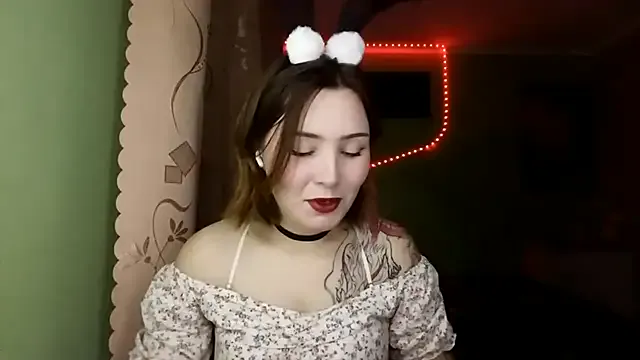 RachelleHeth — Air Kiss for my herooo