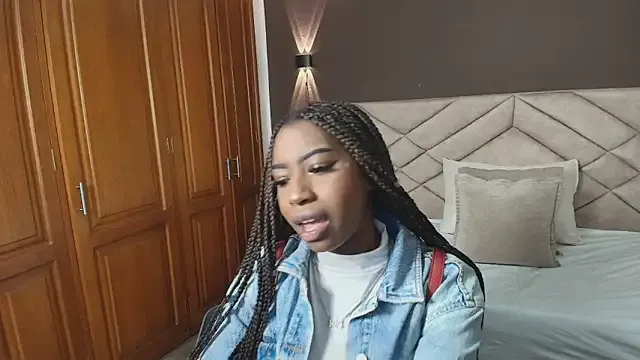 Avatar of Raquel_jones