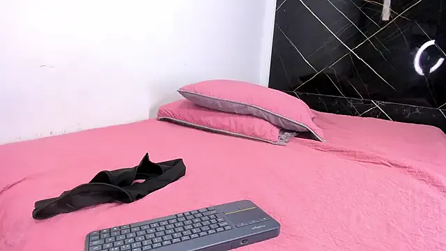 Avatar of Rebeca_barbytrans