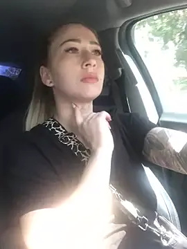 Avatar of Reina_Cummings