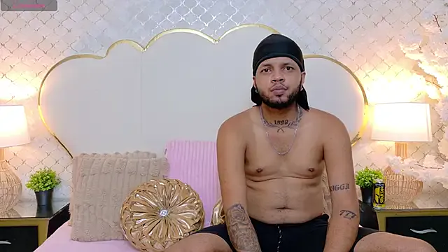 Avatar of RickyAndSharlot