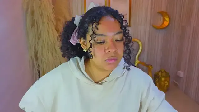 Avatar of risada_temptation_s