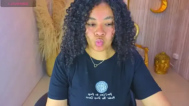 Avatar of risada_temptation_s