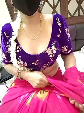 Avatar of Roja-Telugu777