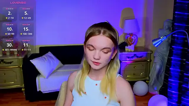 RosesKate — Show tits, oil and massage