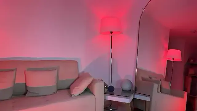 RosseMelody — Doggy on the floor 