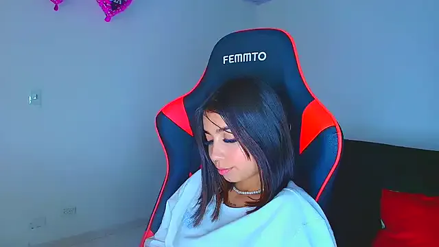 Avatar of Rousse_violett