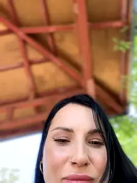 Avatar of Roxana-Sexy