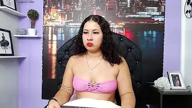 SabrinaRoux — Show boobs 