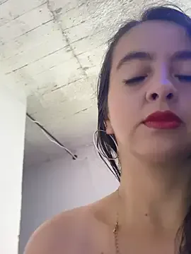 salo-rousee — rub pussy for 30 seconds