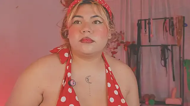 Samanta_Bigboos — bondage in boobs