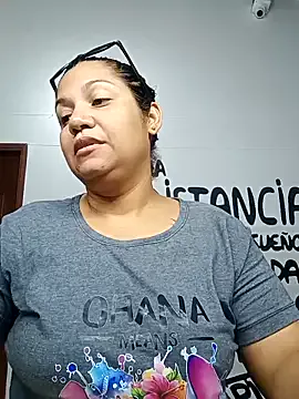 Samaraa_Lee — Sexy dance for me :fire: