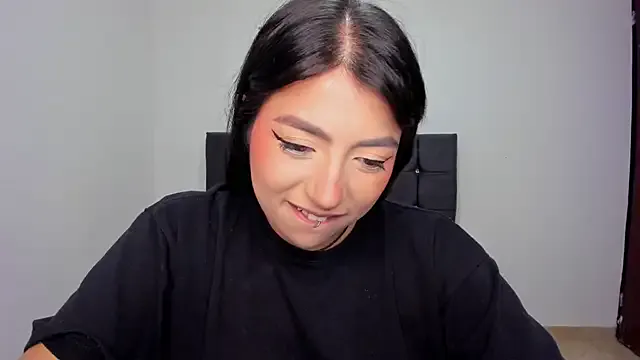 sammy_bunny1 — Show tits 