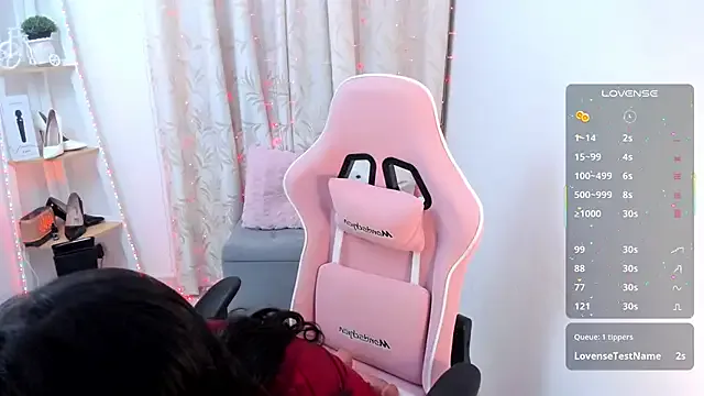 Avatar of sarah_saenz_