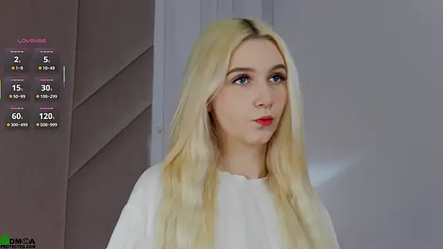 SaraHearts — Pussy spanks