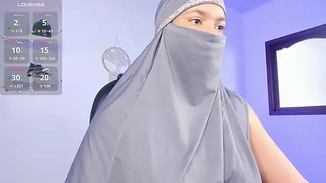 saray_halam — control toy lovense 10min