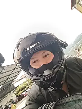 Avatar of Scarlet_Aura